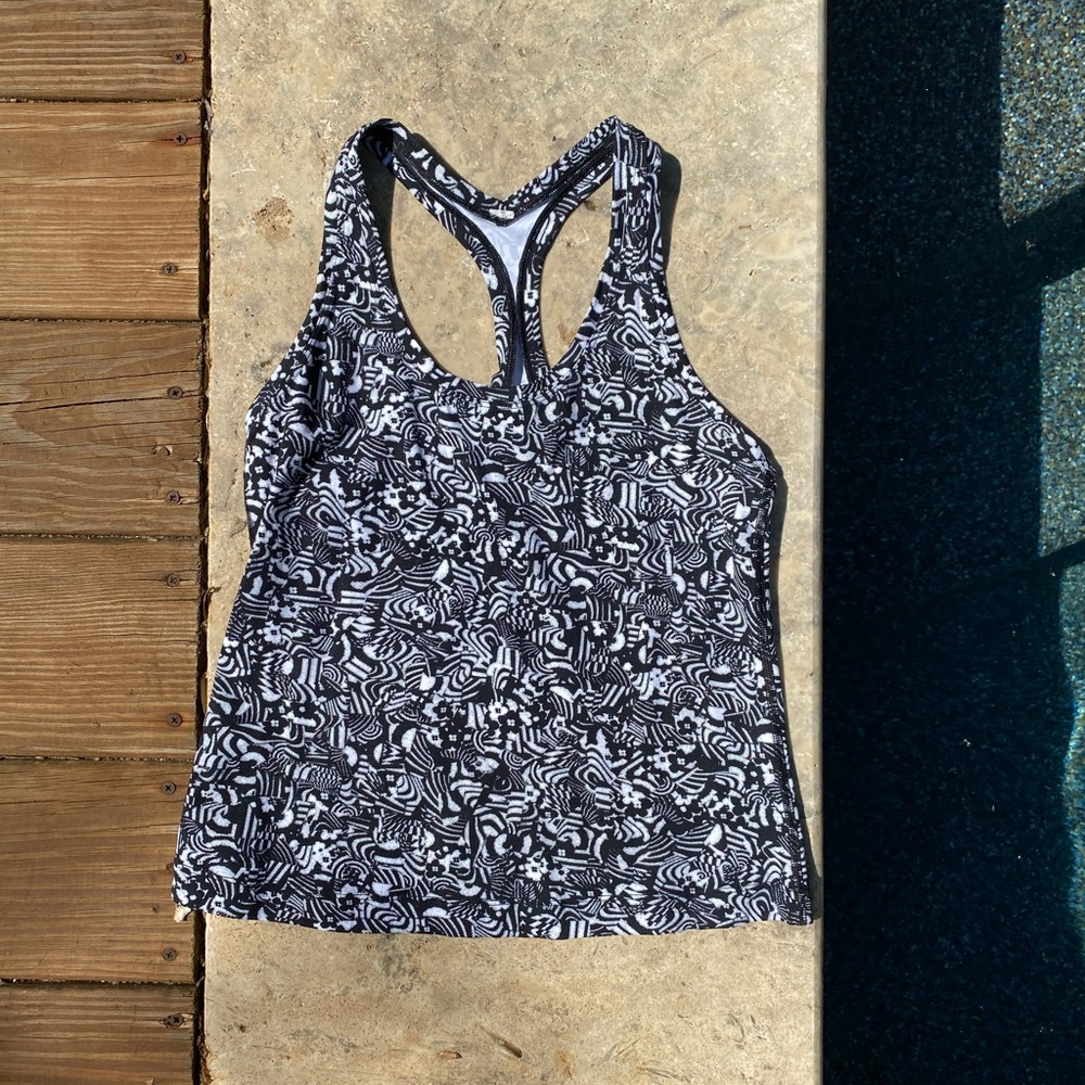 Lululemon Seawheeze tank (SUPER RARE)